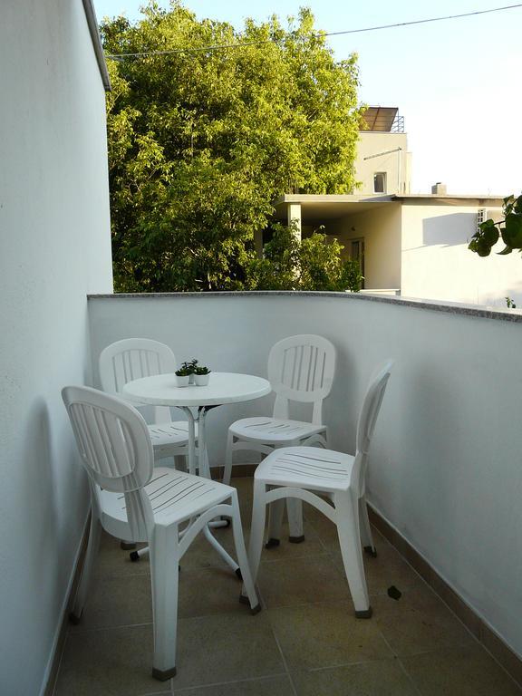 Apartment Luna Drvenik  Ruang foto