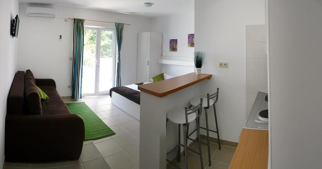 Apartment Luna Drvenik  Bagian luar foto